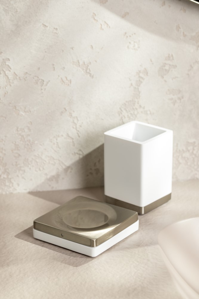 Стакан для ванной Boheme Qubic 10961-NB, никель